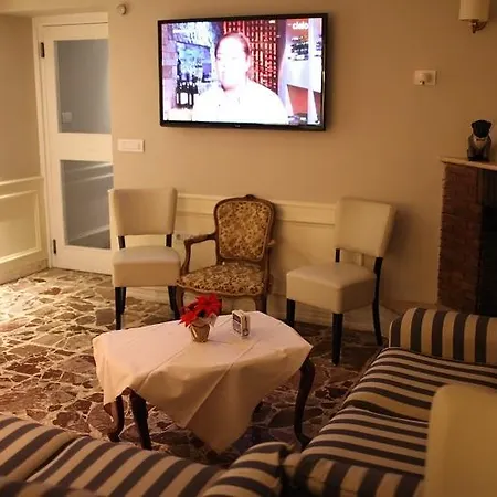 Il Grottino Hotel 2*
