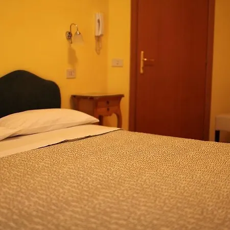 Il Grottino 2* Tivoli